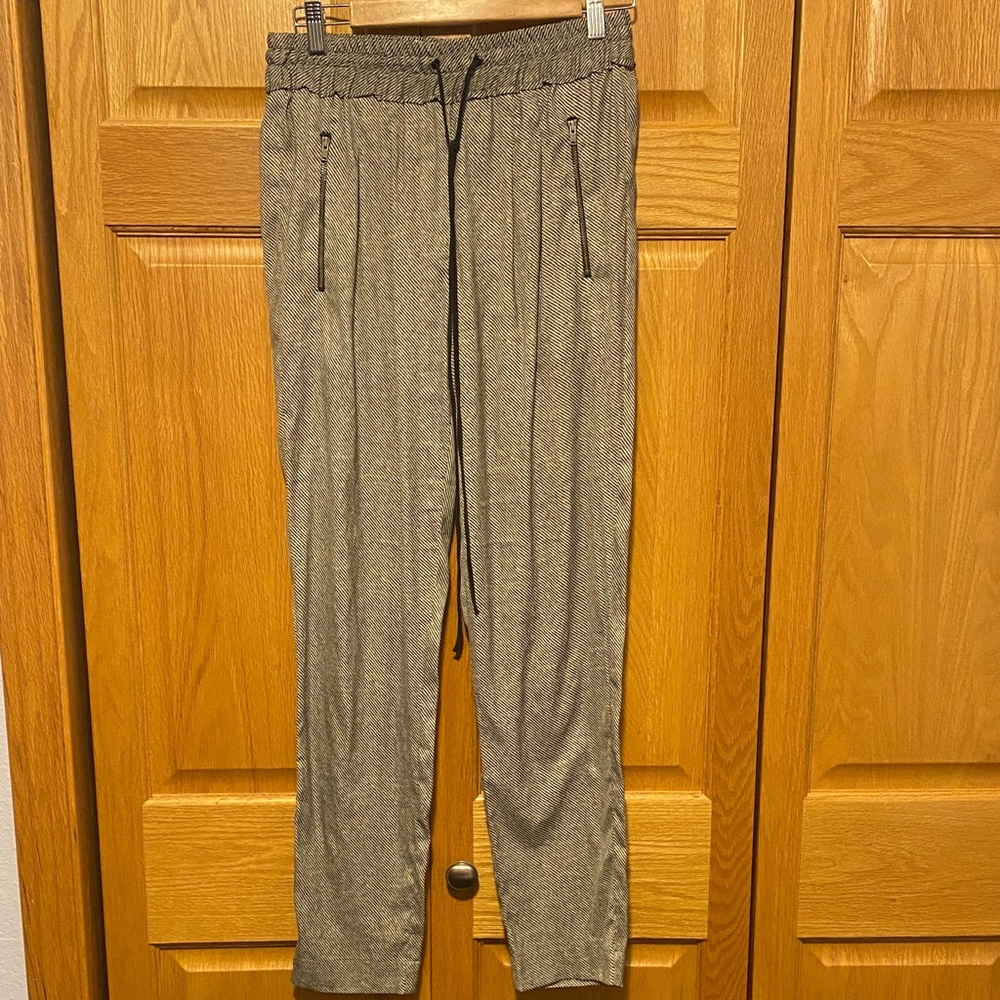 A.L.C silk blend pull on pants size small jogger style